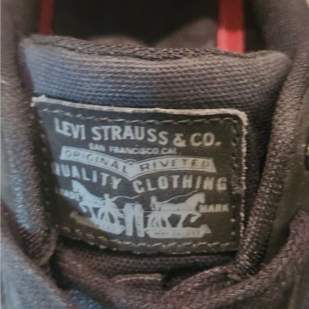 Levi's Men's Black Casual Sneakers - Picture 6 of 8
